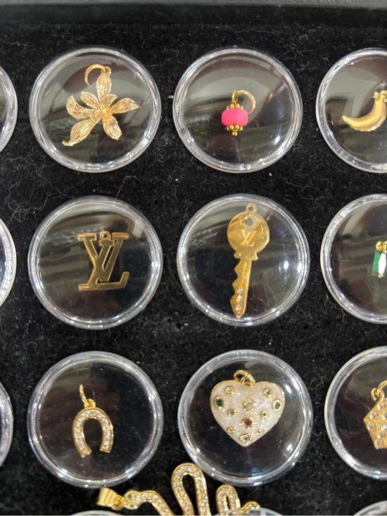 Louis Vuitton Jewelry - Designer charms and more. 51 pieces